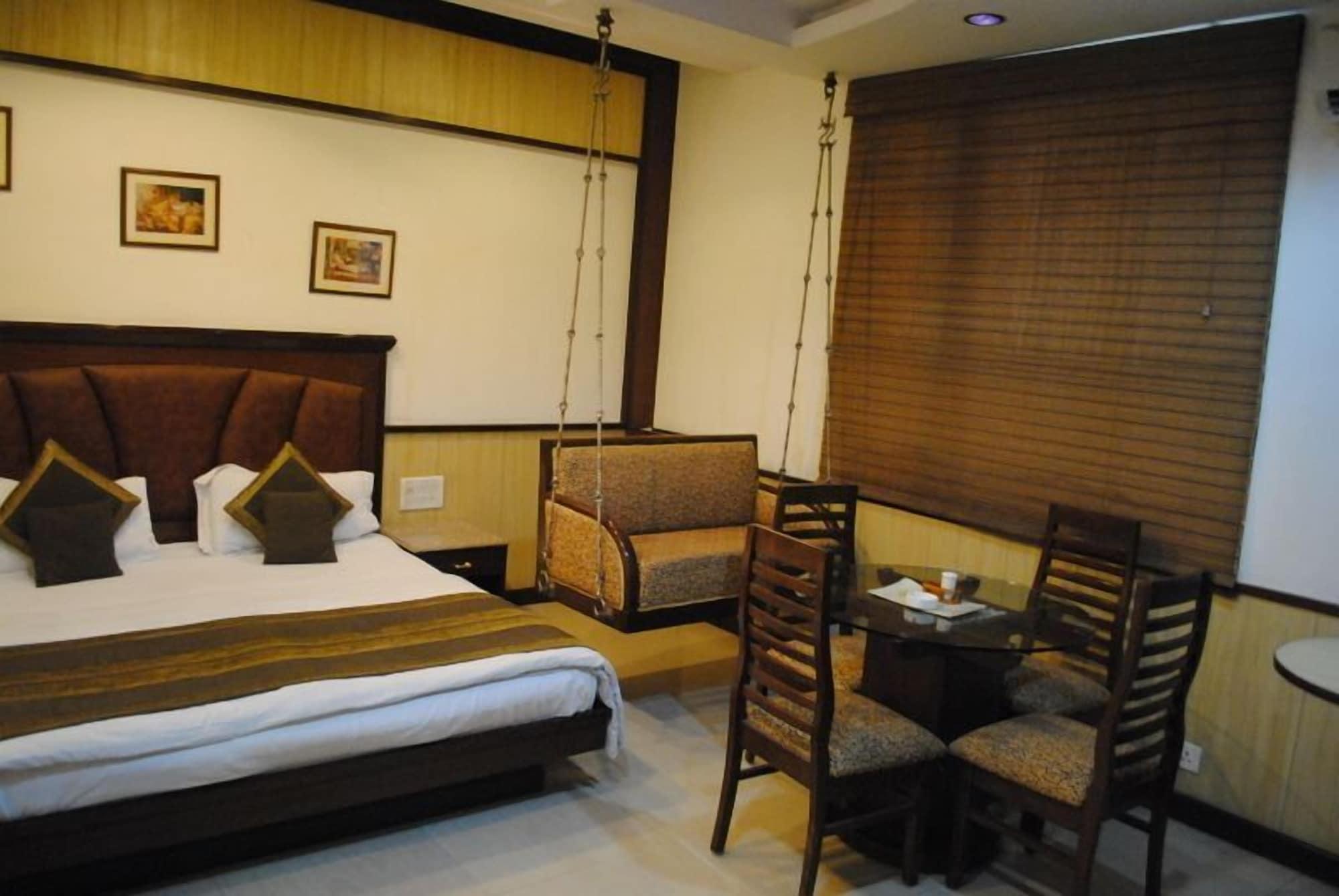 Hotel Baba Deluxe Near New Delhi Railway Station And City Center -By Rcg Hotels Exterior foto